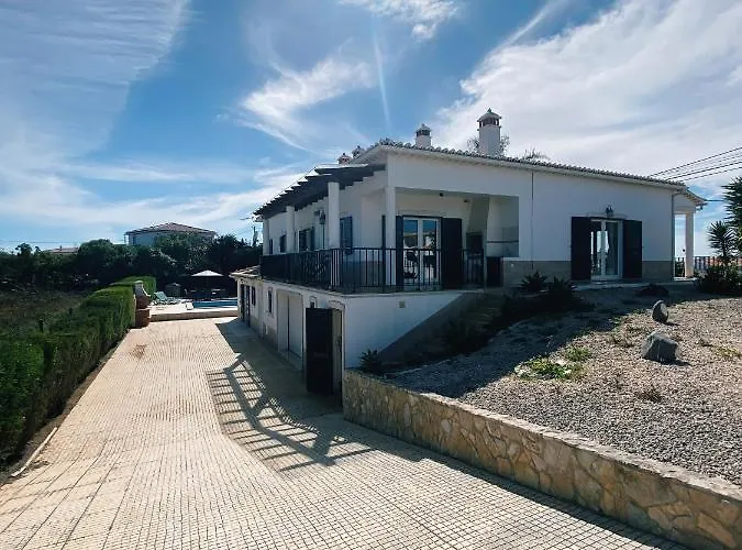 Good Vibes Villa Aljezur